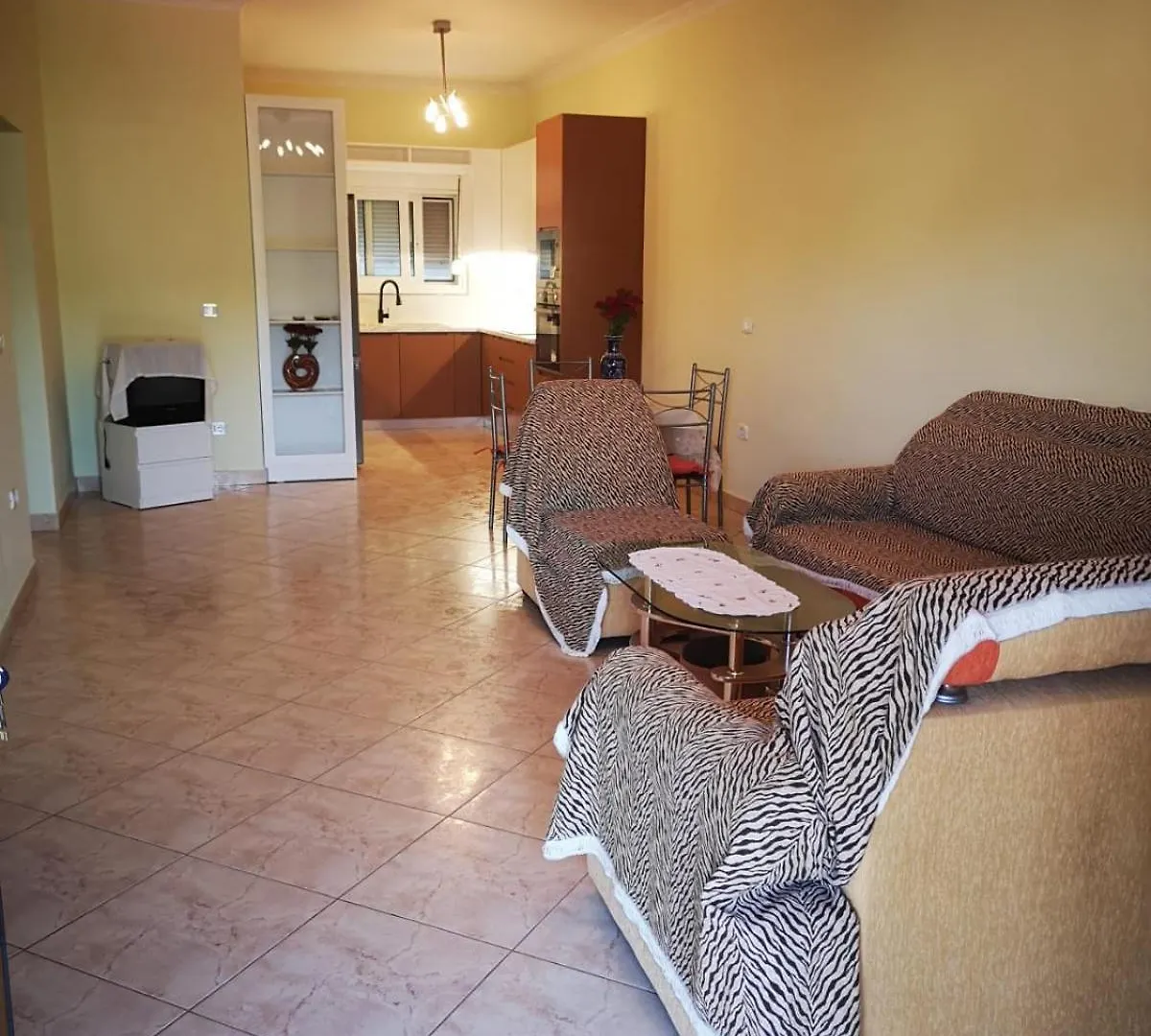 Villa Vista Vlora 0*, Vlorë Albania